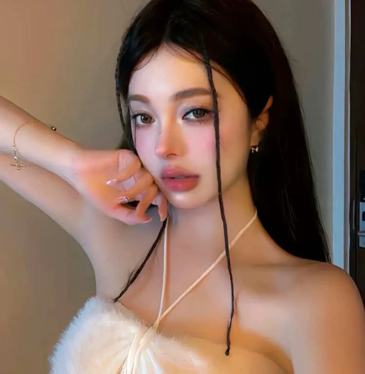 【爆笑动作】《特务搞飞机》严正化朴诚雄：隐藏在民间的最强特工大妈，在被劫持航班上的大显神威
