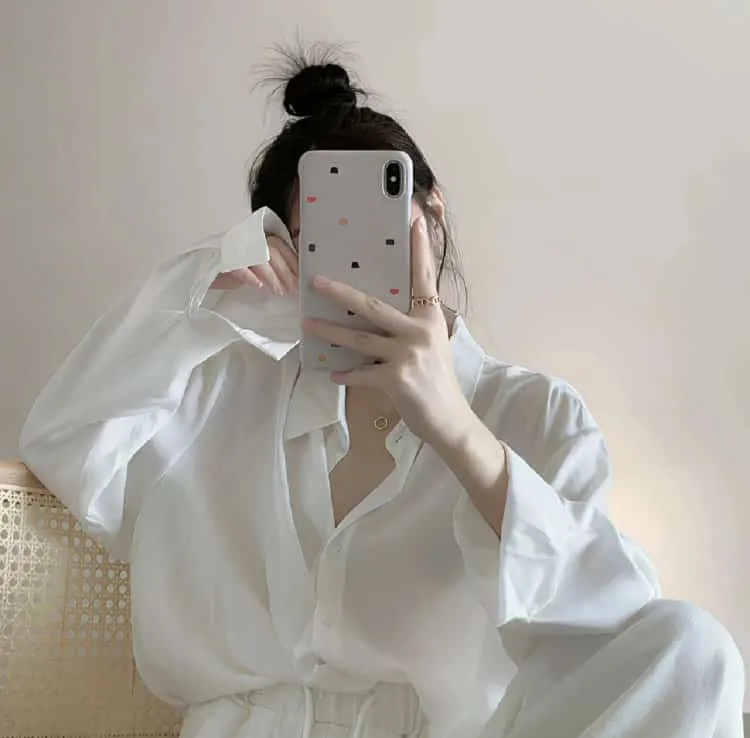 大尺度复仇惊悚《假面女郎》无删减版在线：容貌焦虑逼疯普通女孩，整容杀人走上绝路